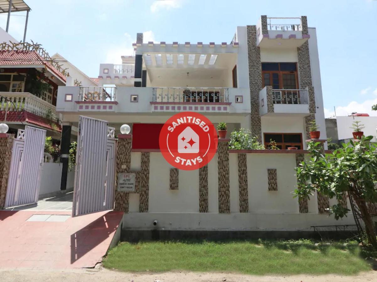 Oyo 9008 Hotel Jmd Inn Chinhat Exterior photo